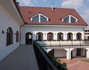 Hotel Sluneční dvůr - Brno
