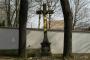 Kříž na hřbitově Hloubětin II.