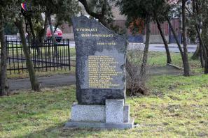 Pomník obětem II. světové války na náměstí Jiřího Berana