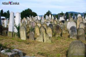 Židovský hřbitov Holešov