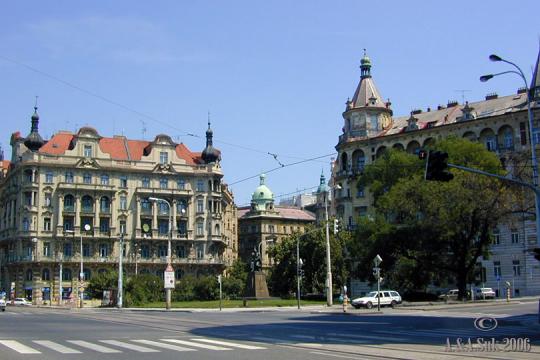 Jiráskovo náměstí