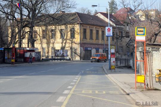 Autobusová zastávka Řeporyjské náměstí - manipulační - 