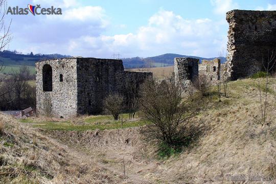 Zřícenina hradu Borotín - 