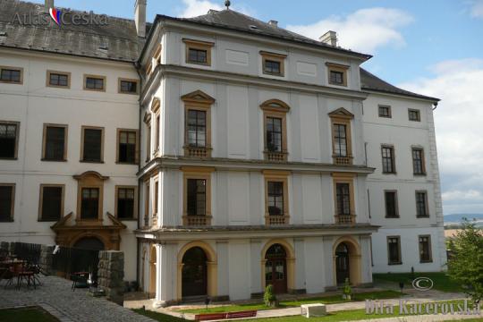 Úsov Chateau - 