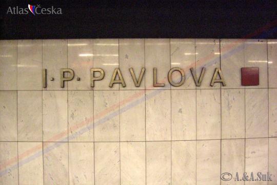 Stanice metra I.P.Pavlova - 