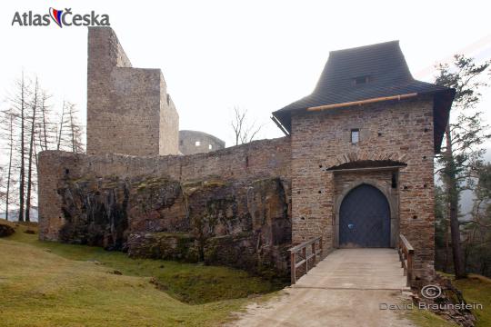 Velhartice Chateau - 