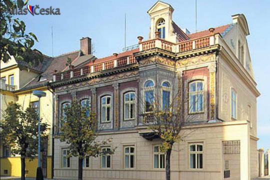 Křížova vila - Regionální muzeum Žatec - 