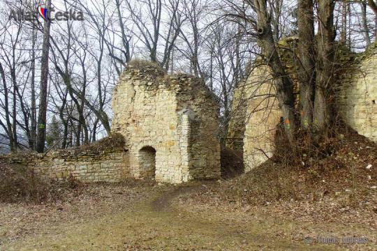 Zřícenina hradu Pravda - 