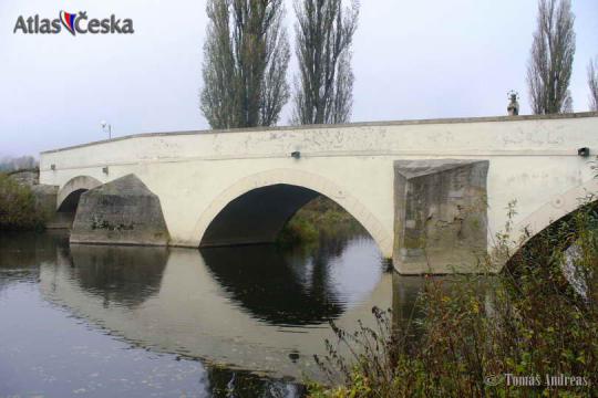 Kamenný most Dobřany - 