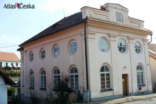Divišov Synagogue - 
