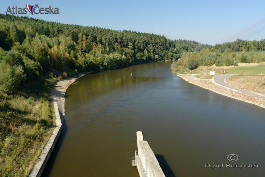Vodní nádrž Hněvkovice - 