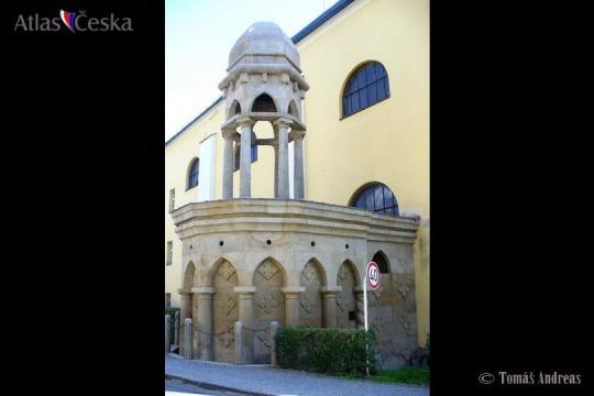 Bývalý klášter bosých augustiniánů - Havlíčkův Brod - 
