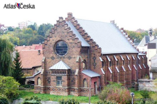 Nová synagoga ve Velkém Meziříčí - 