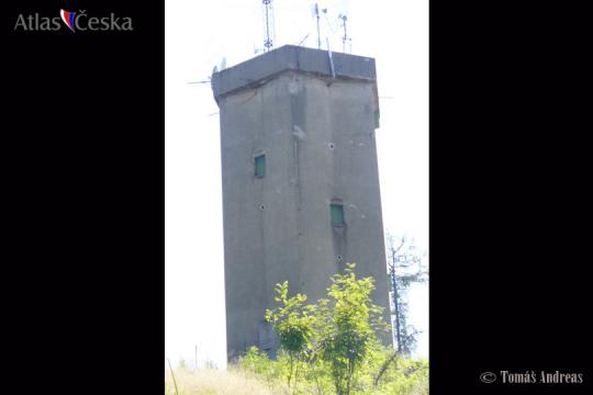 Kamenná zeměměřičská věž Mezivrata - 