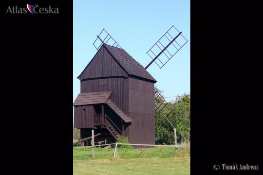 Větrný mlýn Skalička - 
