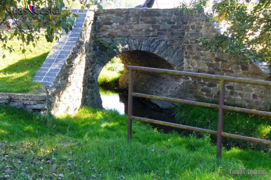 Kamenný most - Ústín - 