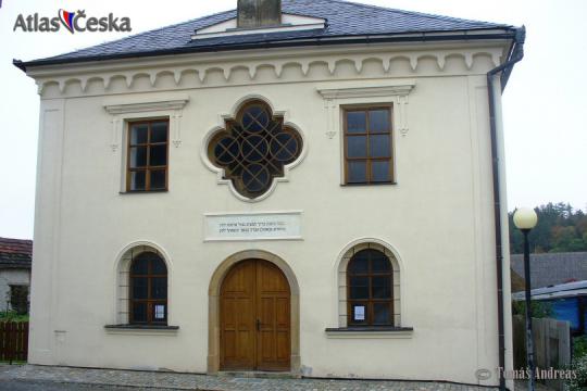 Synagoga Úsov - 