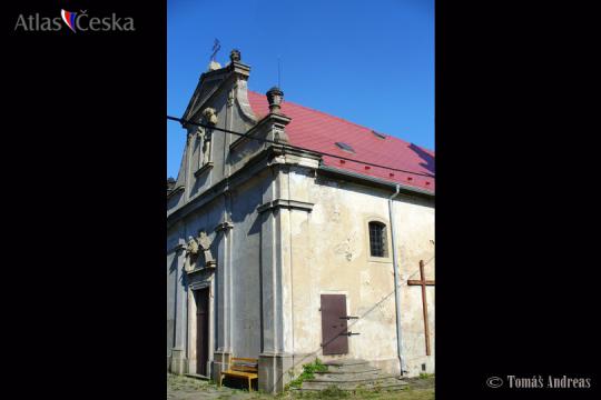 Kostel Navštívení Panny Marie - Květnov - 