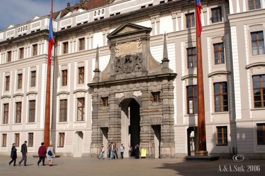 Pražský hrad II. nádvoří - 
