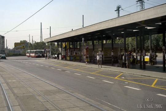 Autobusová zastávka Smíchovské nádraží - 