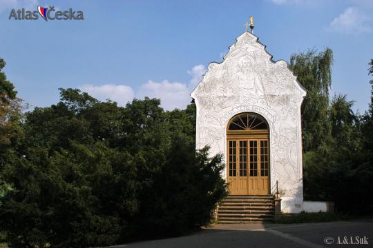 Kaple Božího hrobu na Petříně z roku 1737 - 